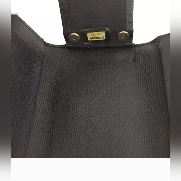 CHANEL BLACK KEY WALLET - Picture 4 of 9